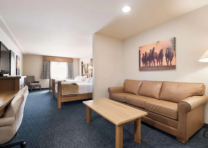 Best Western Plus Kentwood Lodge