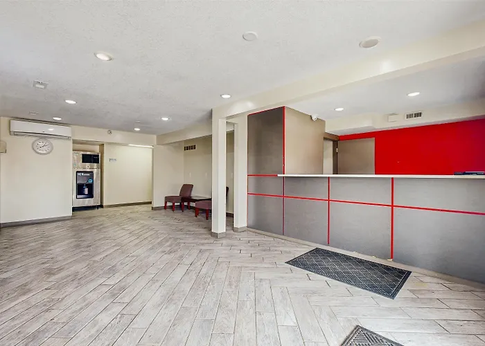 Red Lion Inn & Suites Olathe Kansas City