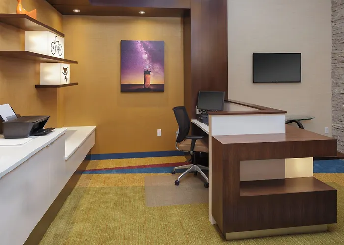 Fairfield Inn & Suites By Marriott Belleville