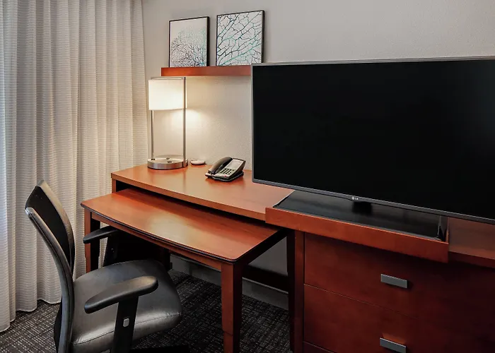 Courtyard By Marriott Ann Arbor