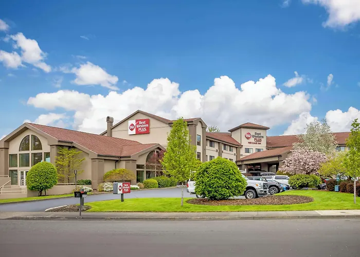 Best Western Plus Mill Creek Inn