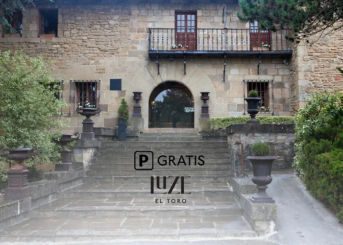 Hotel Luze El Toro