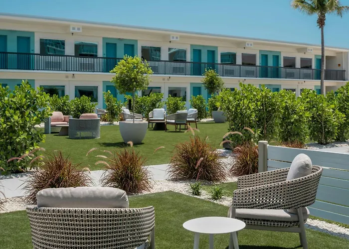 The Luce, St. Pete Beach, A Tribute Portfolio Hotel