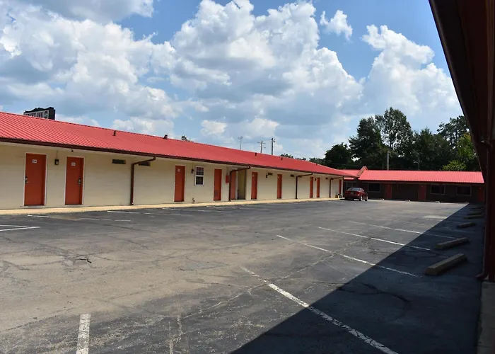Budget Inn - New Albany