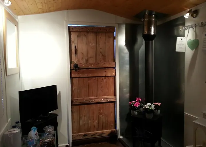 Whw Cabins