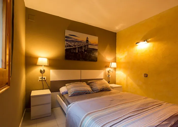 Camping Bungalows El Far