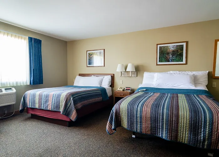 Cedarberry Inn