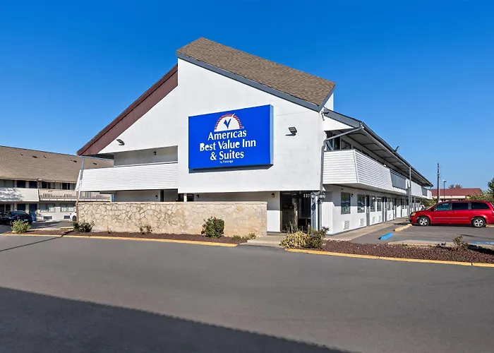 Americas Best Value Inn Kansas City East - Independence