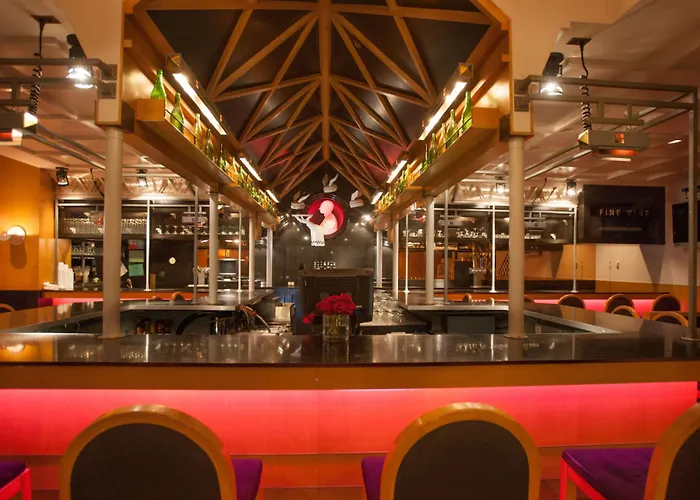 Somerset Inn, Worldhotels Distinctive
