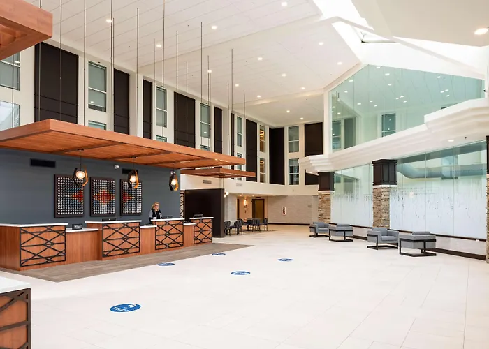 Doubletree By Hilton Madison East