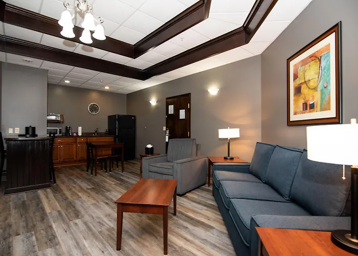 Best Western Plus Plattsburgh