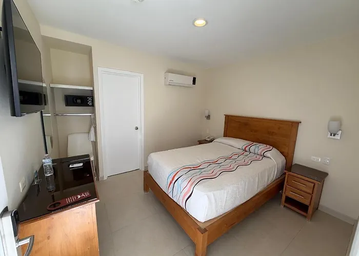 Hotel Baja