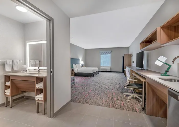 Home2 Suites By Hilton Queensbury Lake George