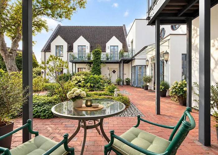 Hotel Ruegenschmiede Vis A Vis Hiddensee