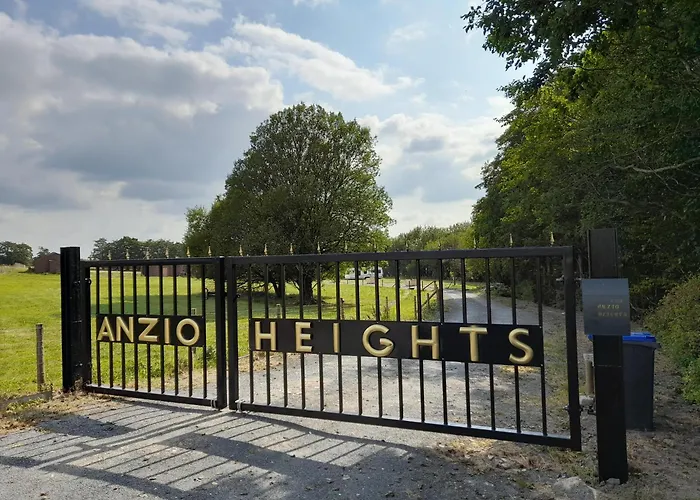 Anzio Heights Shepherd Huts