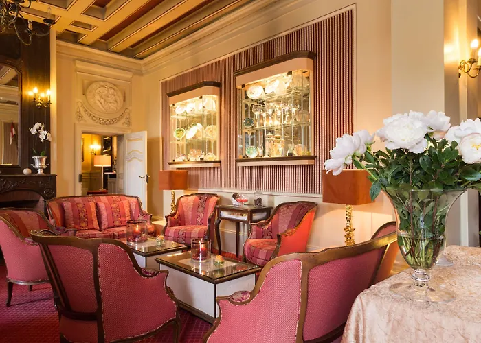 Chateau De Beaulieu Et Magnolia Spa, The Originals Relais