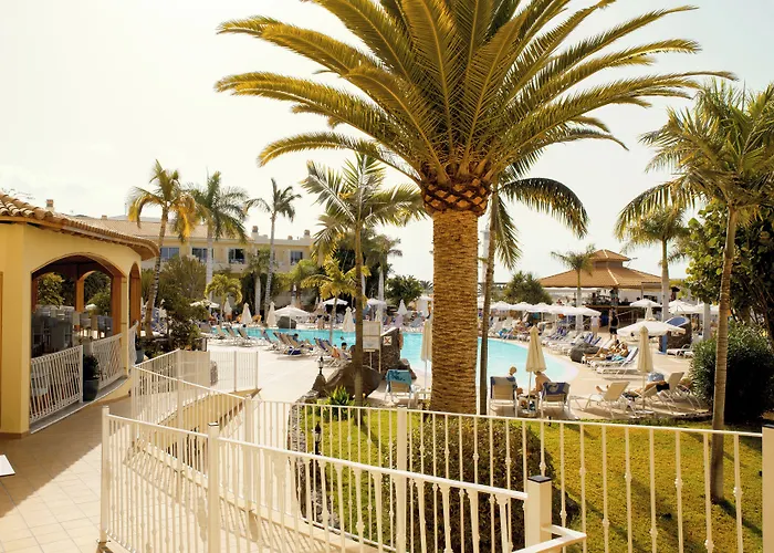 R2 Buganvilla Hotel & Spa