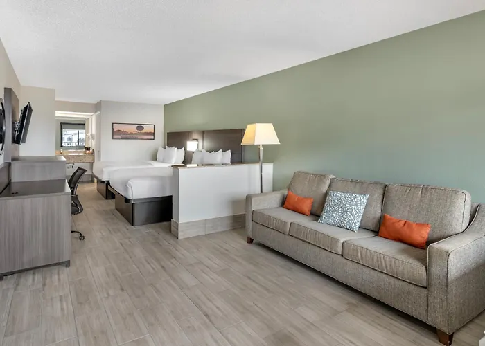 Quality Inn & Suites Orlando East - Ucf Area