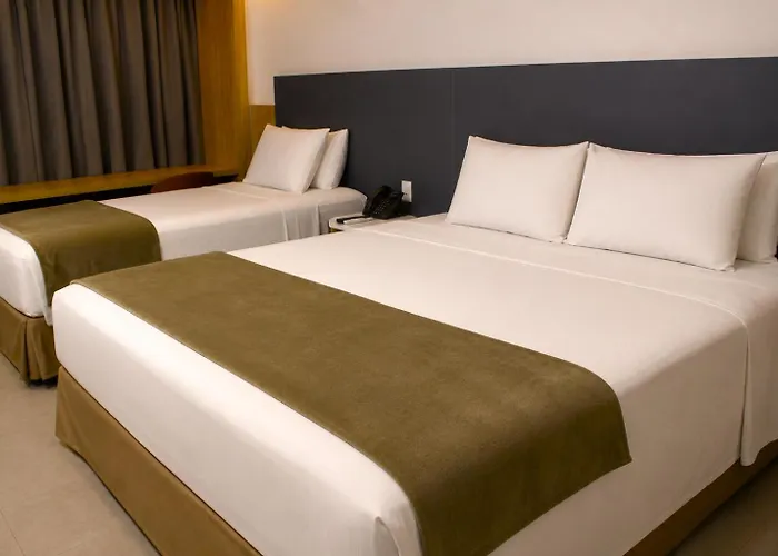 Amazon Plaza Hotel