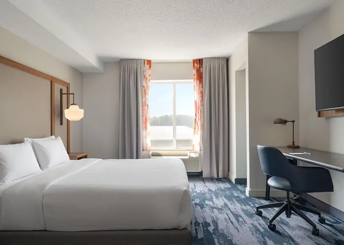 Fairfield Inn And Suites South Hill I-85