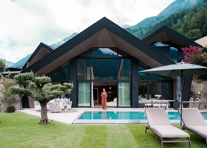 Andreus Resorts