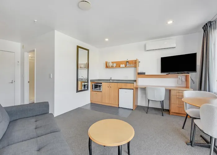 Harbourside Nelson Studios & Apartments