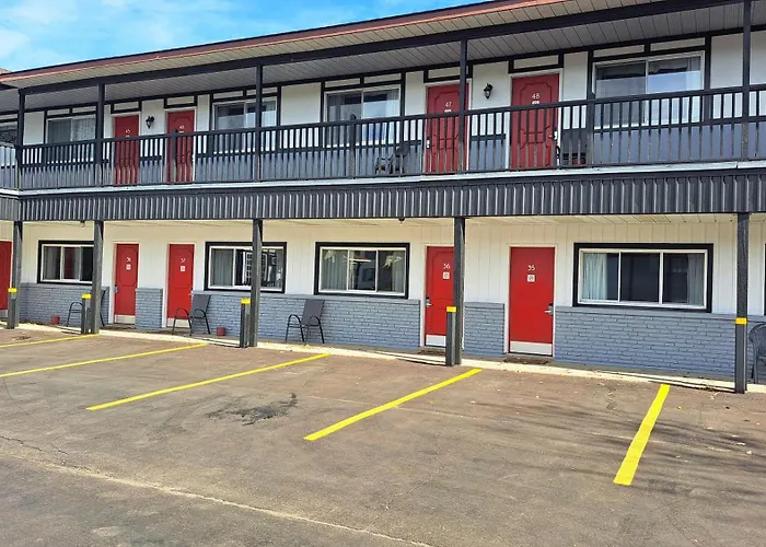 Cedar Lodge Motel