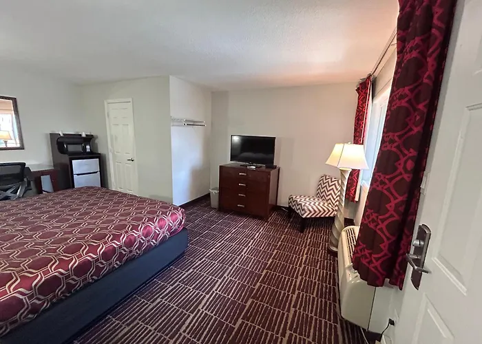 Economy Inn