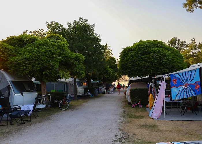 Aranypart Camping & Apartments