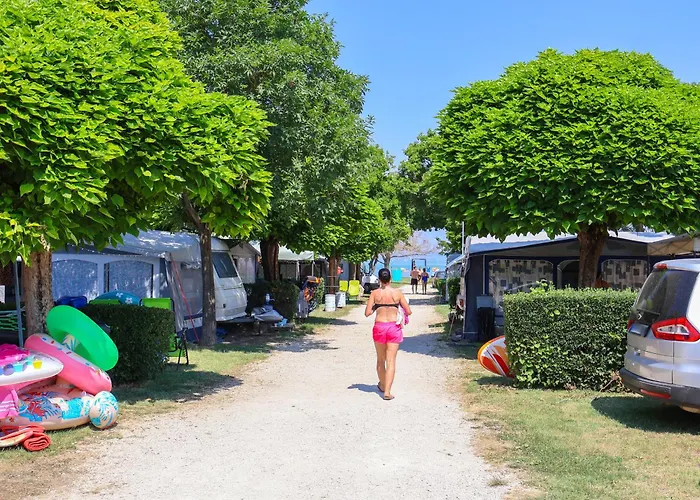 Aranypart Camping & Apartments