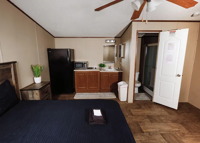 302 Lodging