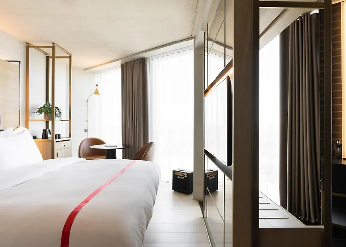Ruby Emma Hotel Amsterdam By Ihg