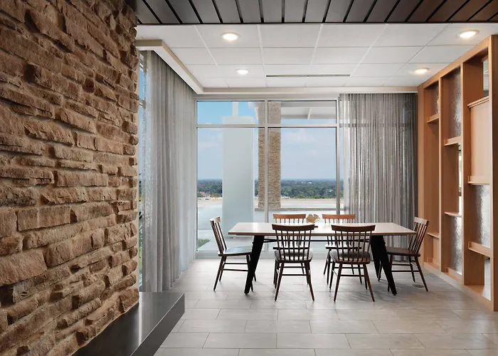 Fairfield Inn & Suites Louisville New Albany In