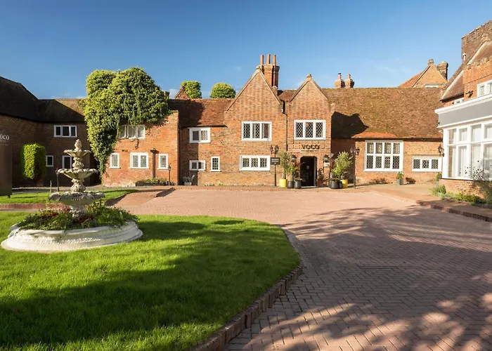 Voco Letchworth Hall By Ihg