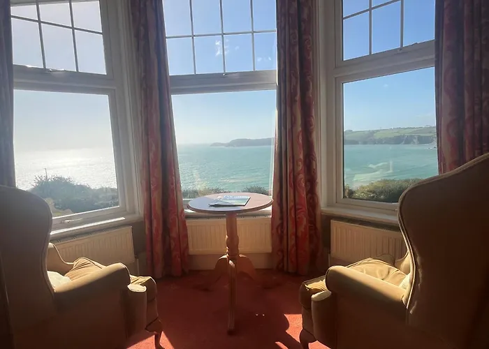 Porth Avallen Hotel