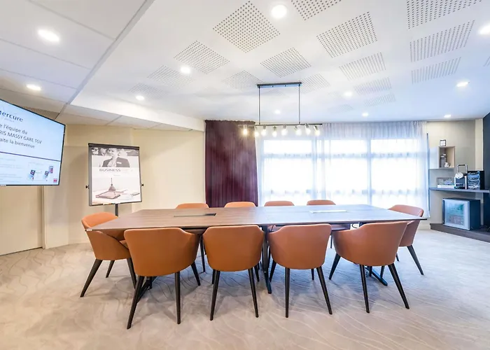 Mercure Paris Massy Gare Tgv
