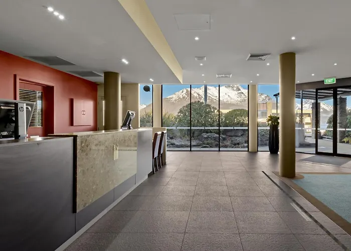 Copthorne Hotel & Apartments Queenstown Lakeview