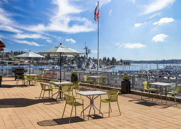 Hampton Inn & Suites Bremerton