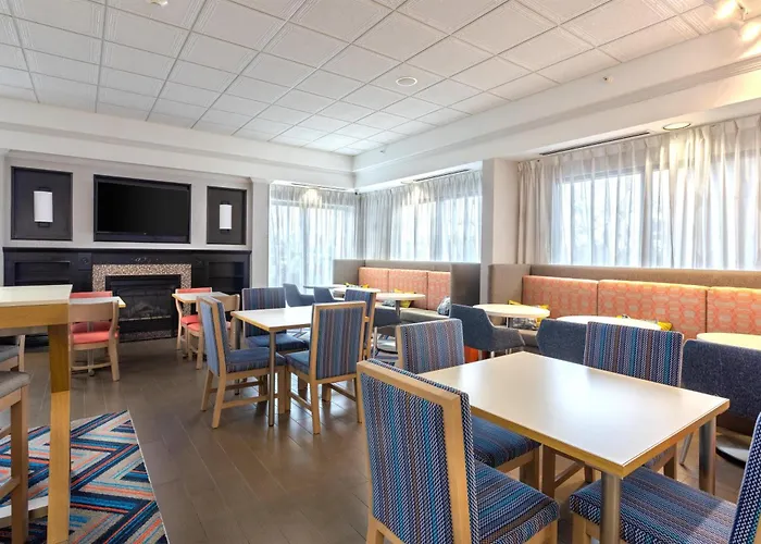 Hampton Inn Buffalo-South/I-90