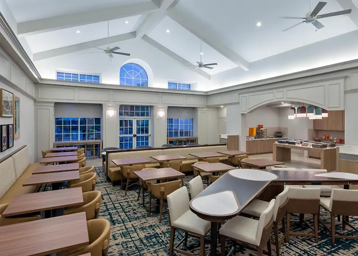Homewood Suites By Hilton Holyoke-Springfield/North