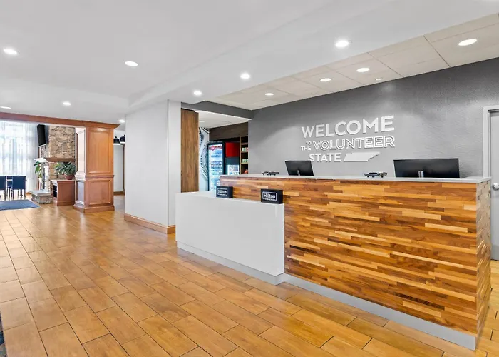 Hampton Inn & Suites Murfreesboro