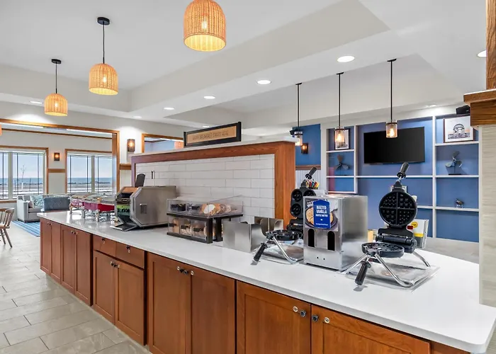 Hampton Inn Duluth-Canal Park