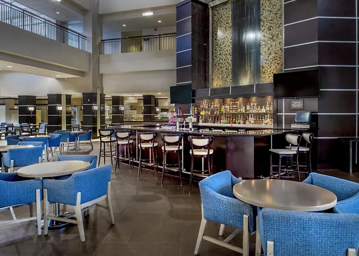 Embassy Suites By Hilton St Louis Airport