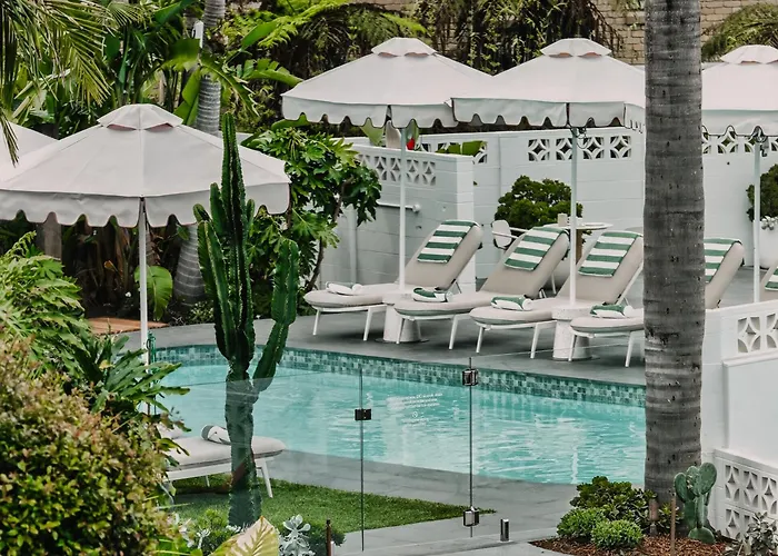 South House Hotel
