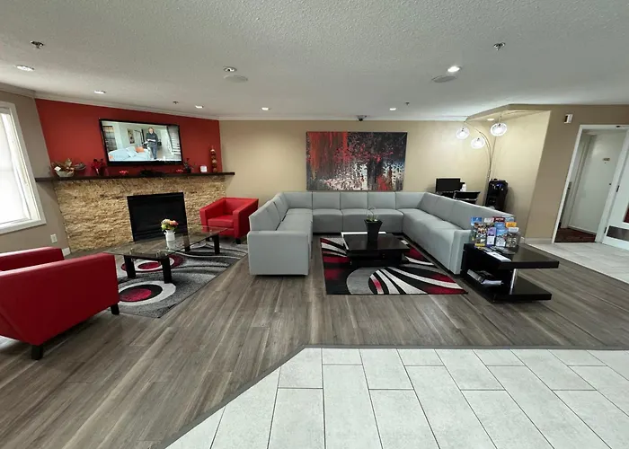 Ramada By Wyndham Sherwood Park