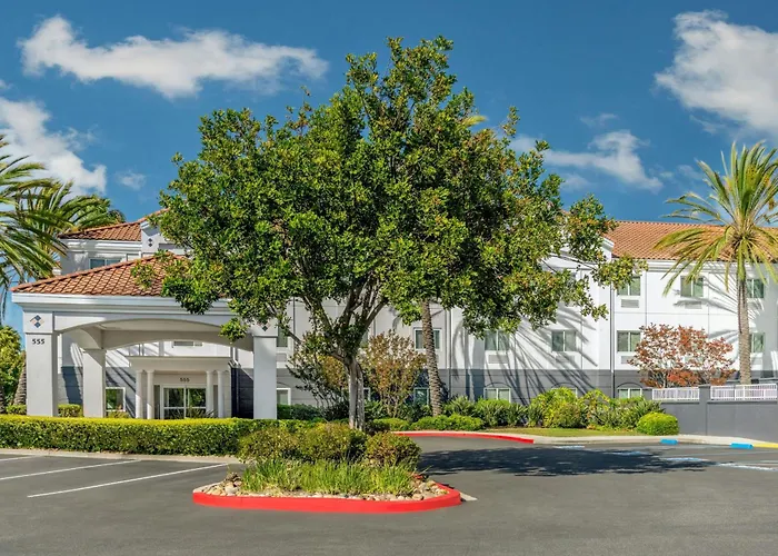 Fairfield Inn & Suites By Marriott San Francisco San Carlos