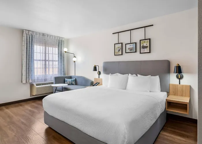 Sleep Inn & Suites Searcy Near University