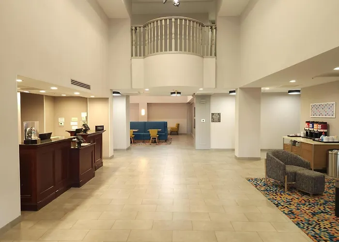 Hampton Inn And Suites Of Lamar