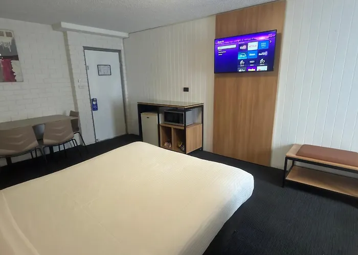Centrepoint Motor Inn