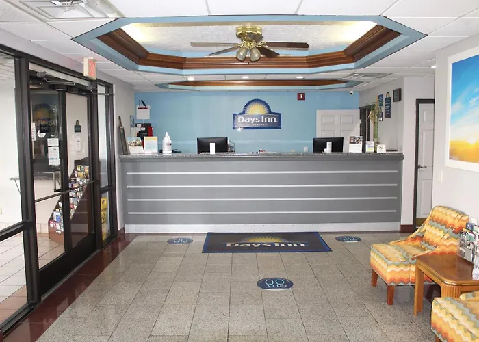 Days Inn By Wyndham Franklin